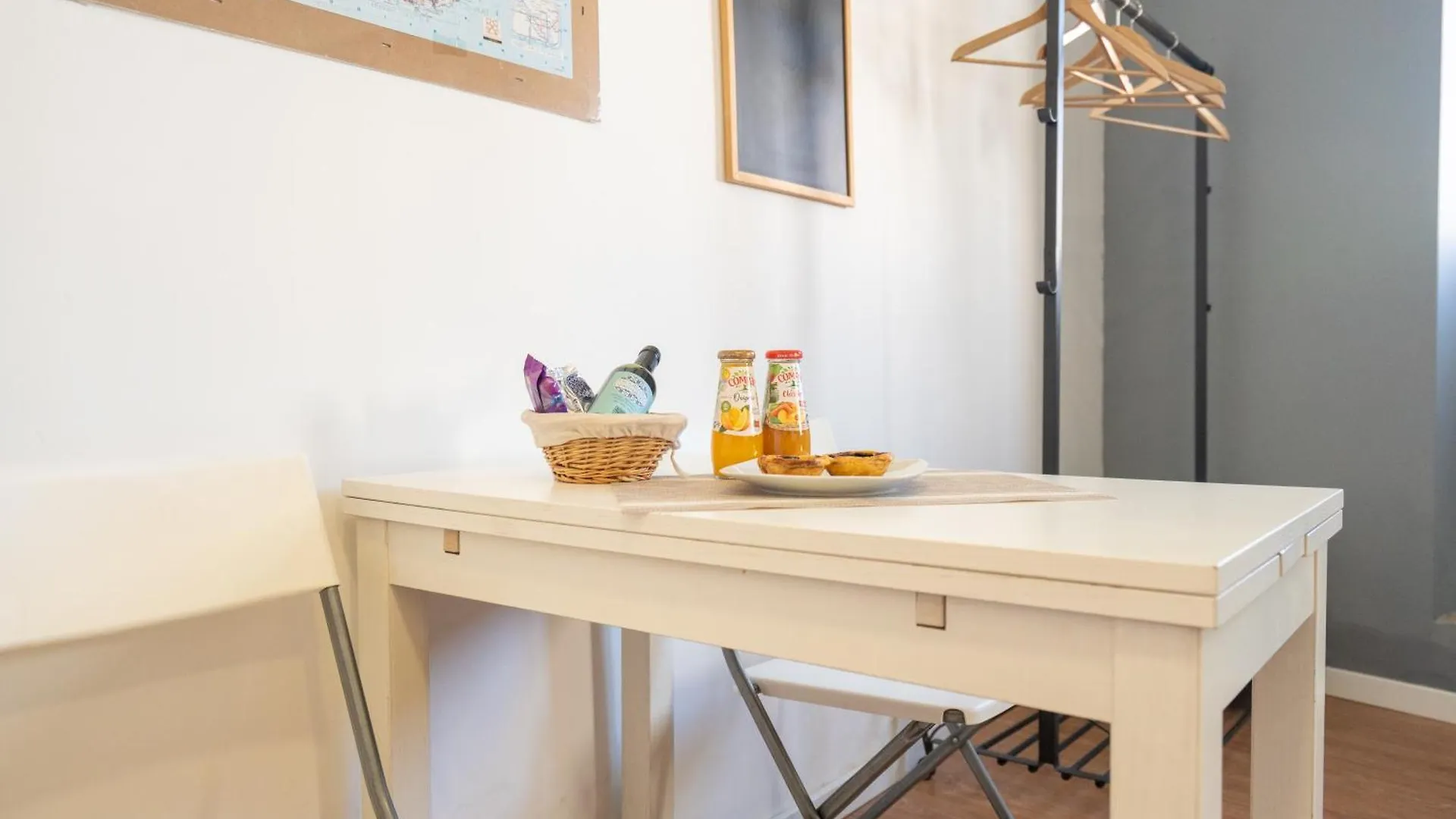 Studio Mouraria, Lisbon Center, Tram & Metro アパート